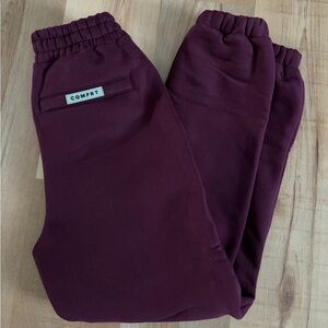 Womens Comfrt Plum Joggers